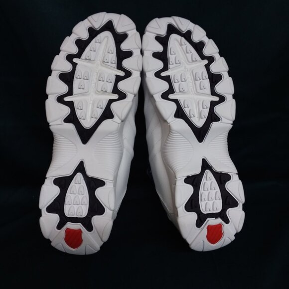 New K -Swiss Men"s size 11 - Picture 8 of 10